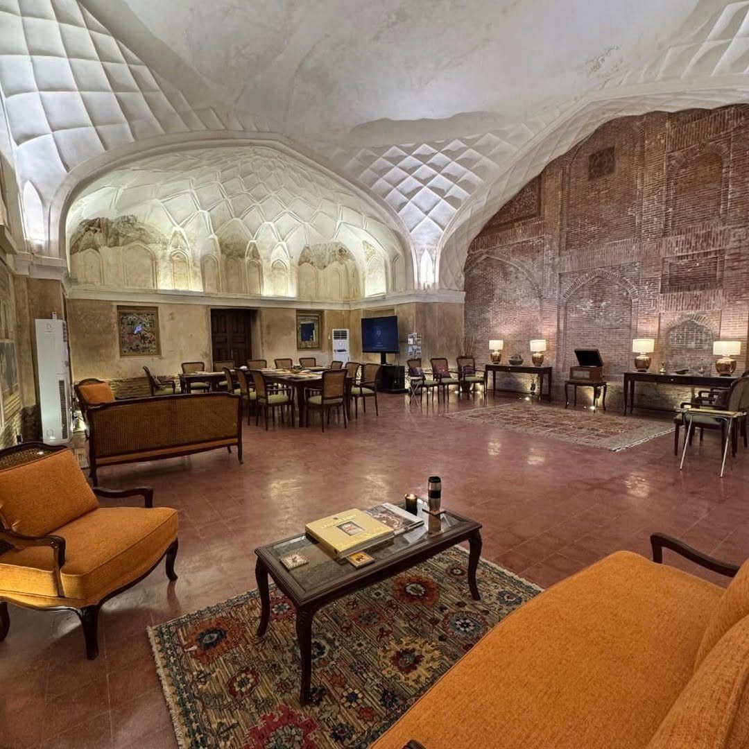 Conserved interior, reception lounge